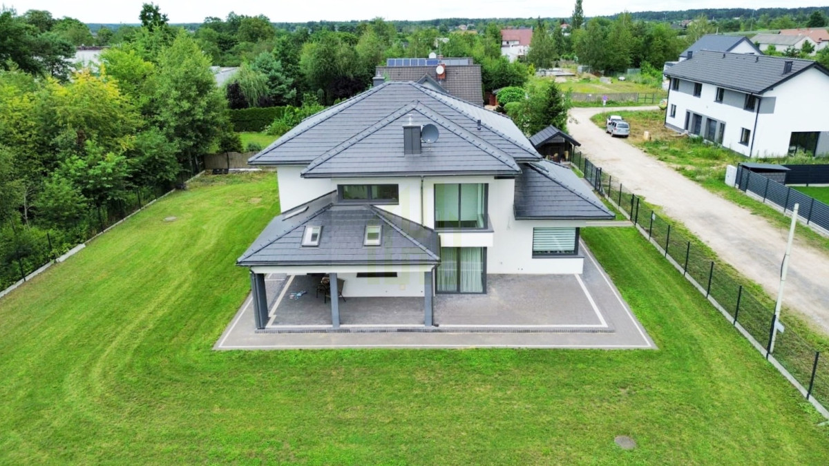 Twój azyl blisko miasta – piękny dom duży ogród