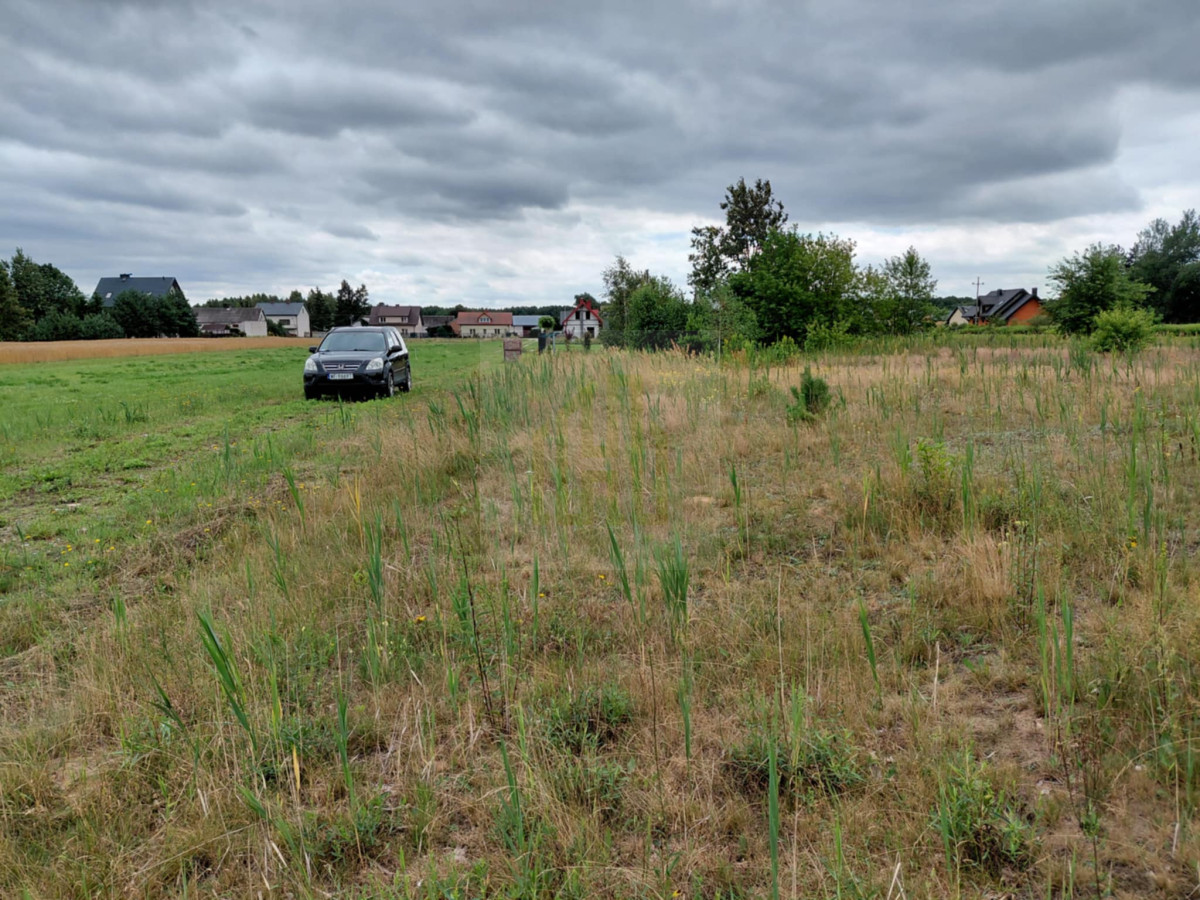 Działka na sprzedaż WZ– Zabraniec, blisko Warszawy