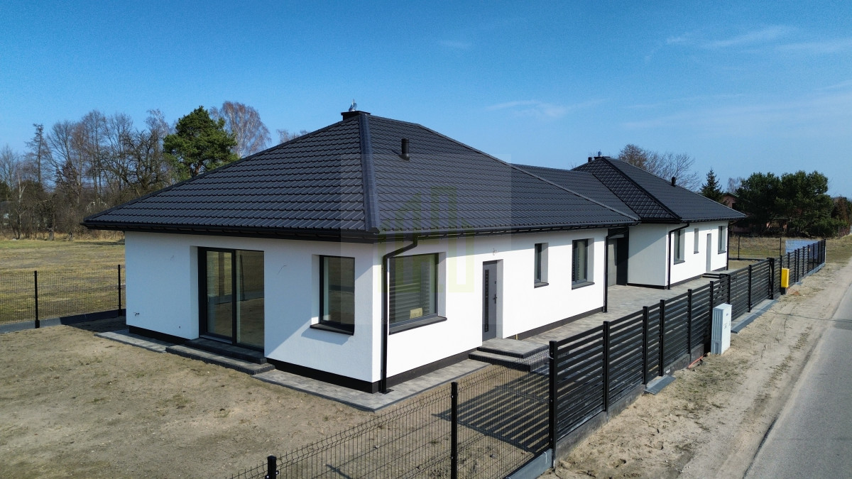 Komfortowy dom parterowy 110m duży salon i ogród