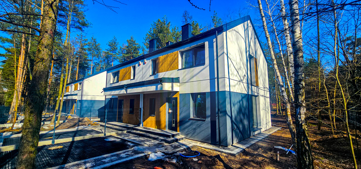 Dom w lesie oaza spokoju.