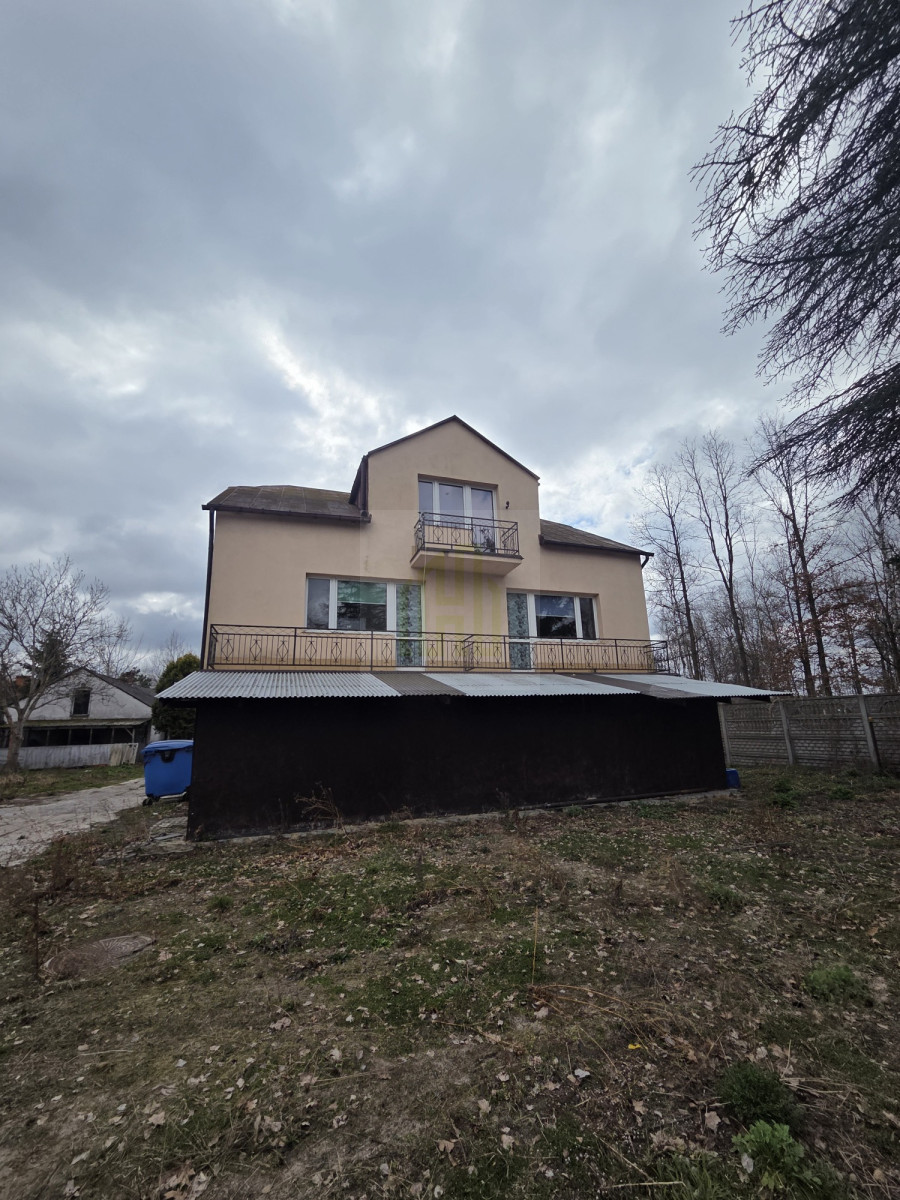 GOTOWIEC INWESTYCYJNY | 7 pokoi | 3175 m²